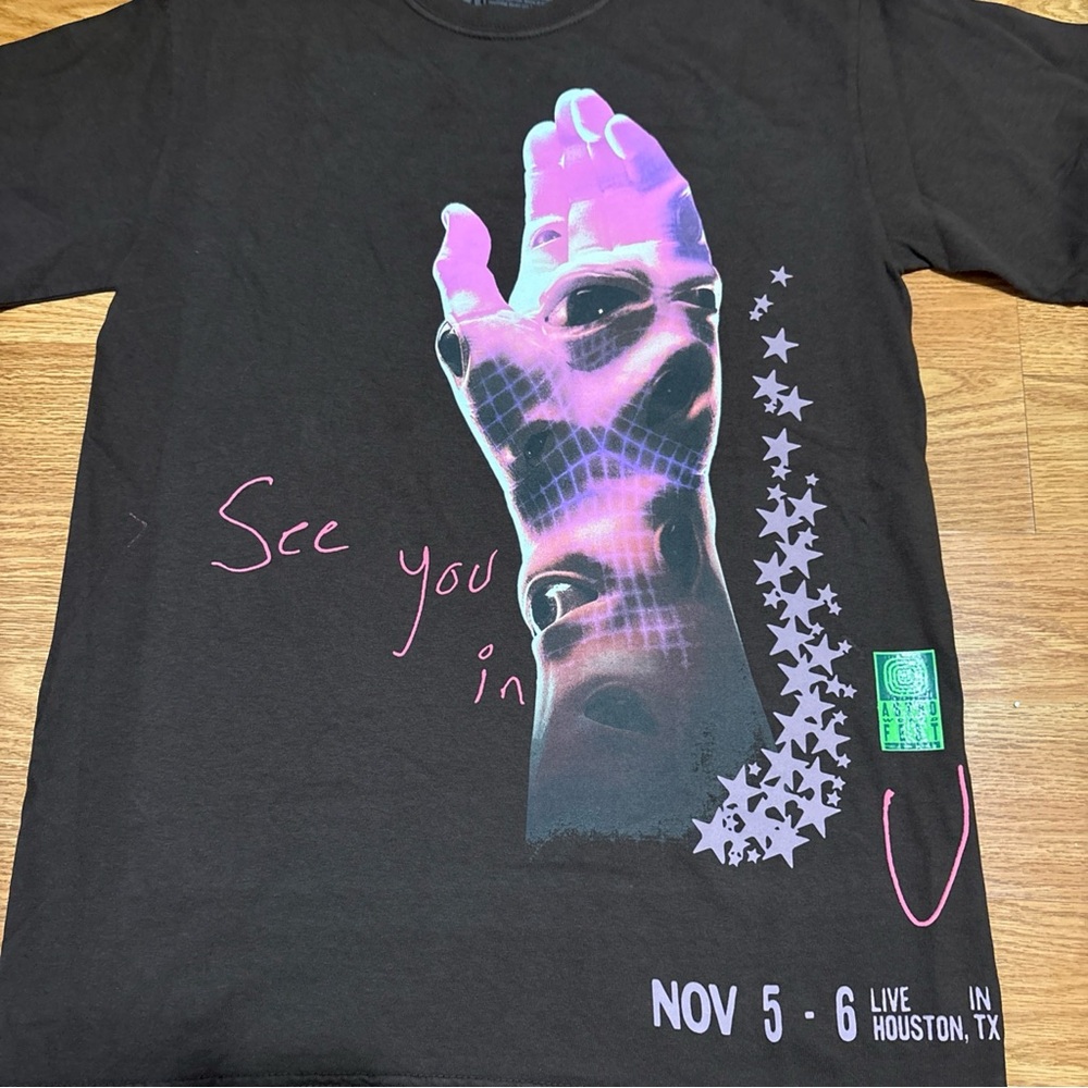 Size Medium Travis Scott Astroworld Utopia Brown “All Seeing Hands” Shirt Merch